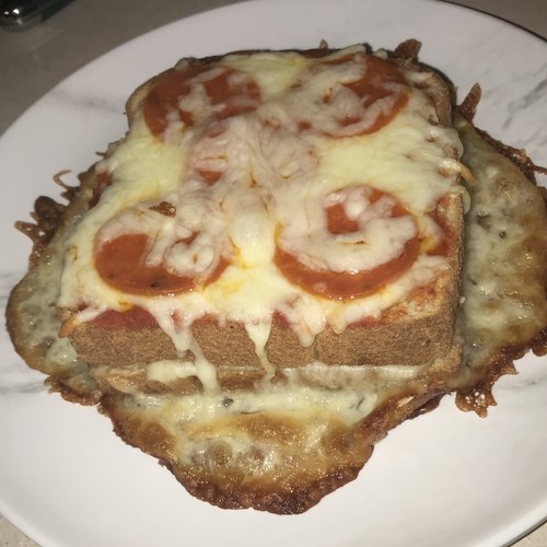 Grilled Cheese Pizza and other Chefclub US recipes original