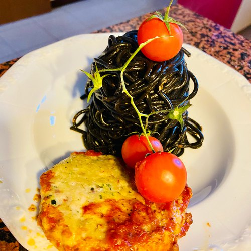 Spaghettis à l'encre de Seiche et fruits de mer - SOFRAMA