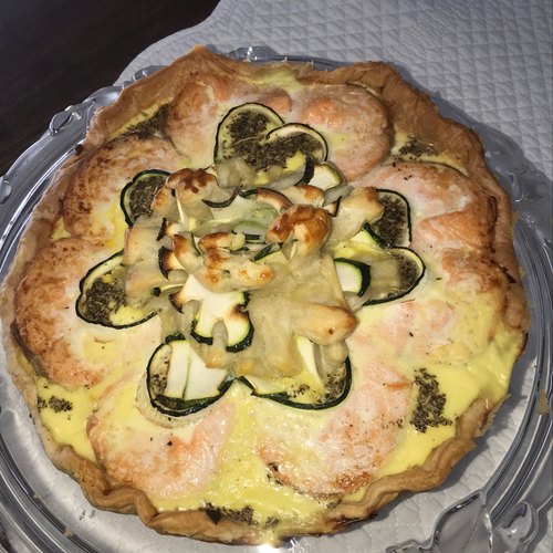 Recette La Quiche Saumon Courgette En Cœur Et Autres Recettes Chefclub ...