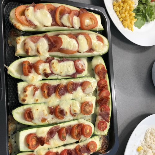 Recipe Zucchini Pizza by Chefclub daily | chefclub.tv