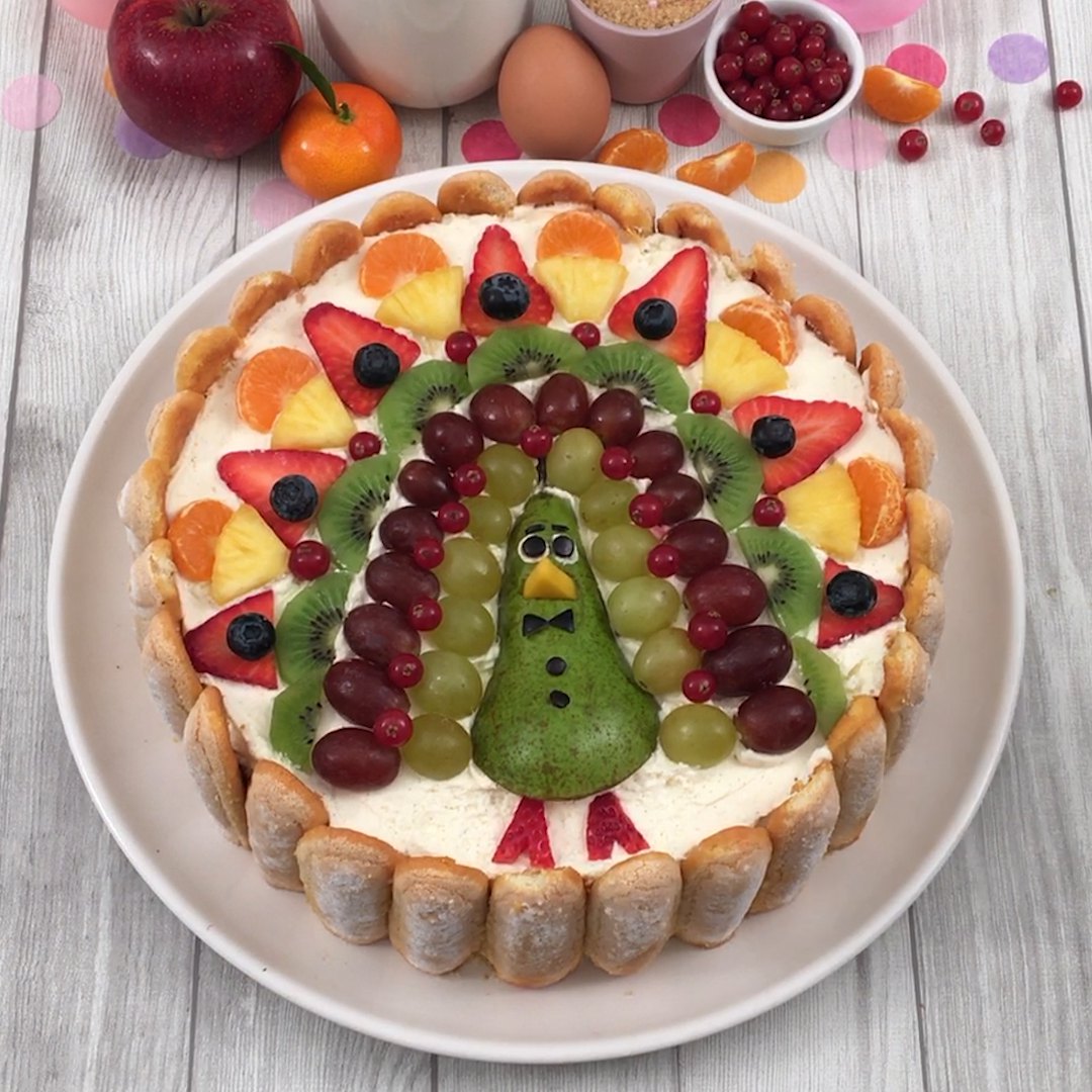 Le Paon Tiramisu Multi Fruits Recette Pour Enfants En Video Par Chefclub Kids Chefclub Tv