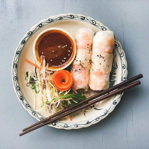 Shrimp spring rolls