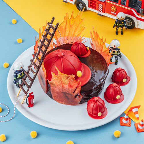 Le gâteau au feu les pompiers