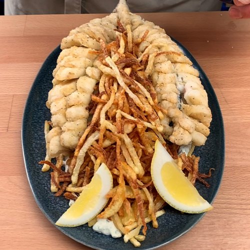 Fish shop platter dish