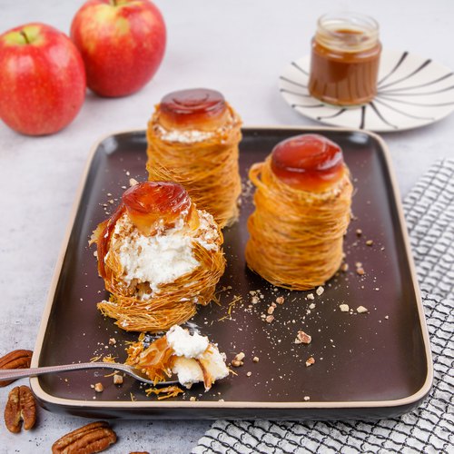 Apple Pie Caramel Nest