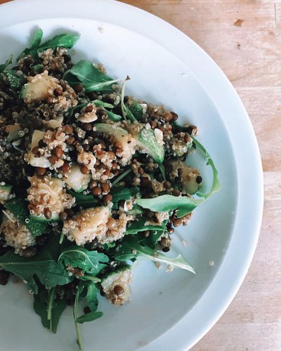 Salade de quinoa, courgettes et lentilles