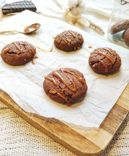 Cookies moelleux chocolat et cacahuètes
