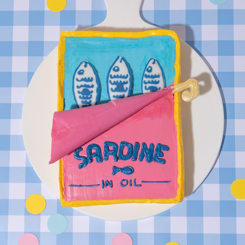 Sardines Box Cake