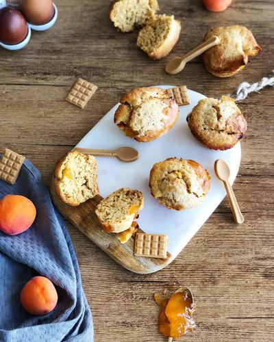 Muffins façon crumble et cœur confiture d'abricot