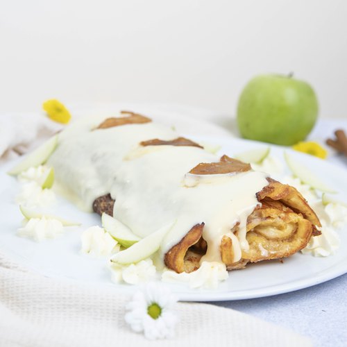 Cinnamon Roll Pancake Loaf