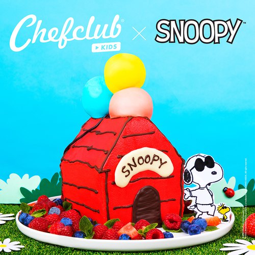 Casa do Snoopy com frutas vermelhas
