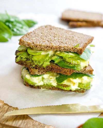Green sandwich