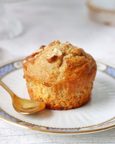 Muffins topinambours, noisettes - miel