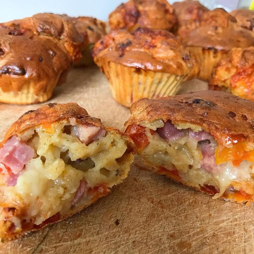 Muffins tomate-mozza-jambon