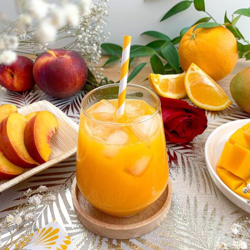 Jus de mangue nectarine orange