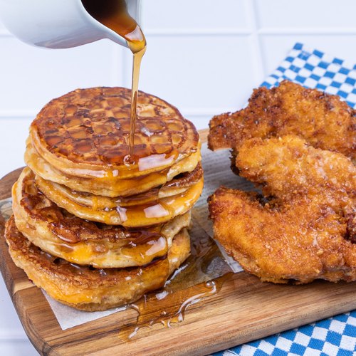 Chicken & Waffles Brunch Bonanza