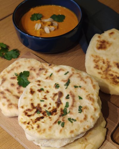 Naans au fromage express
