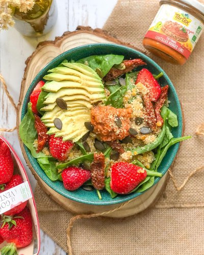 Salade printanière épinards et fraises