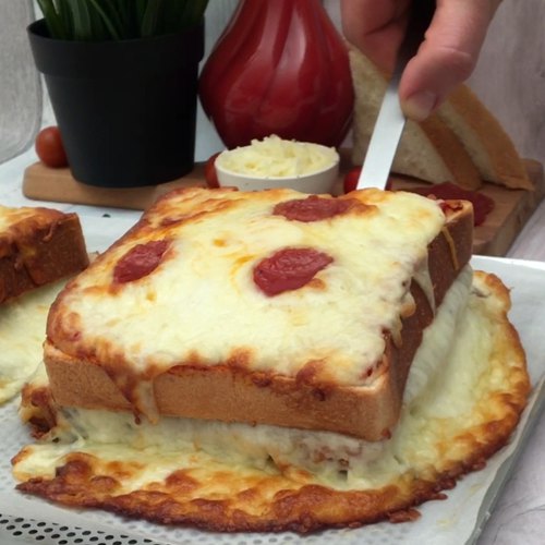 Grilled Cheese Pizza and other Chefclub US recipes original