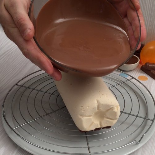 Recipe Giant Twix Ice Cream Cake