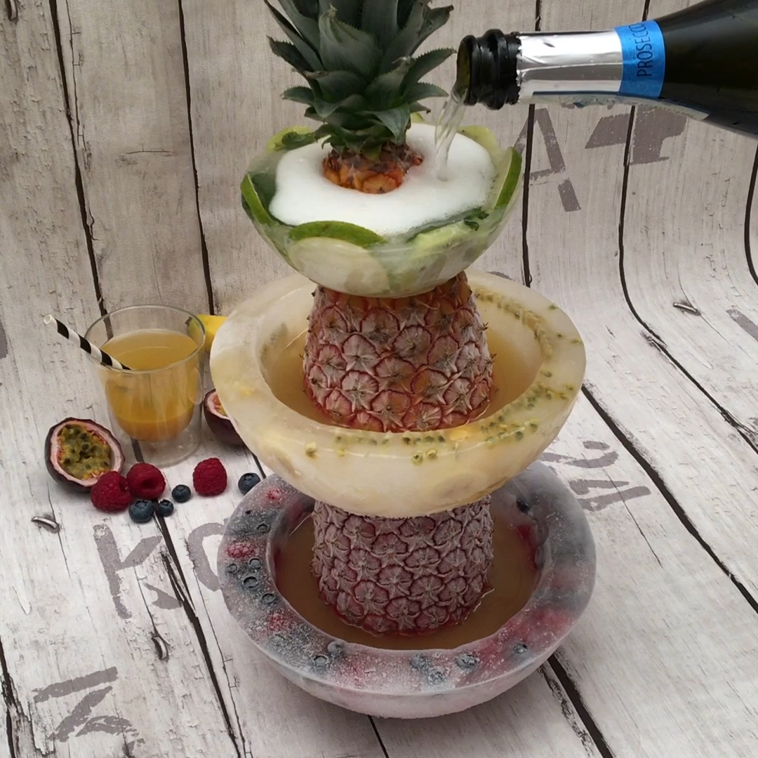 La fontaine de champagne ananas, la recette en vidéo par Chefclub